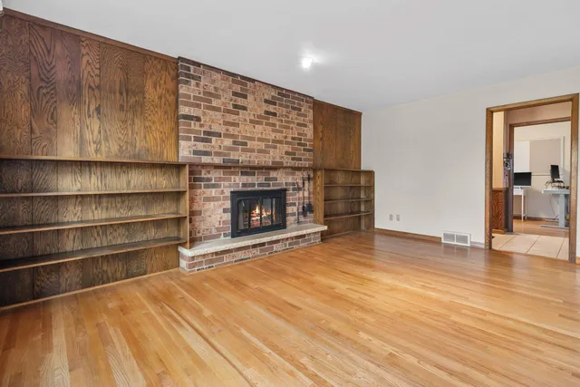 $495,000 | N53W35963 West Lake Drive, Oconomowoc, WI 53066