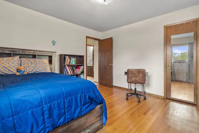 $495,000 | N53W35963 West Lake Drive, Oconomowoc, WI 53066