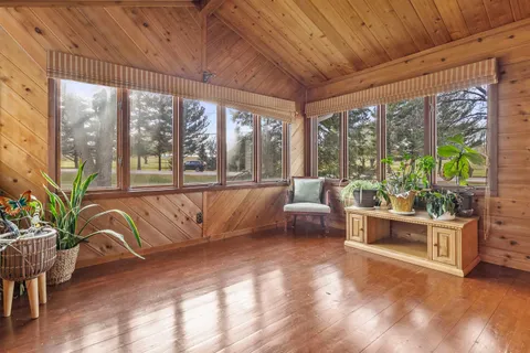 $495,000 | N53W35963 West Lake Drive, Oconomowoc, WI 53066