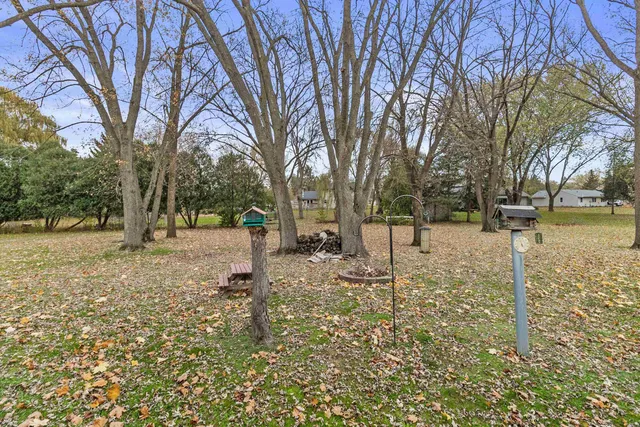 $495,000 | N53W35963 West Lake Drive, Oconomowoc, WI 53066