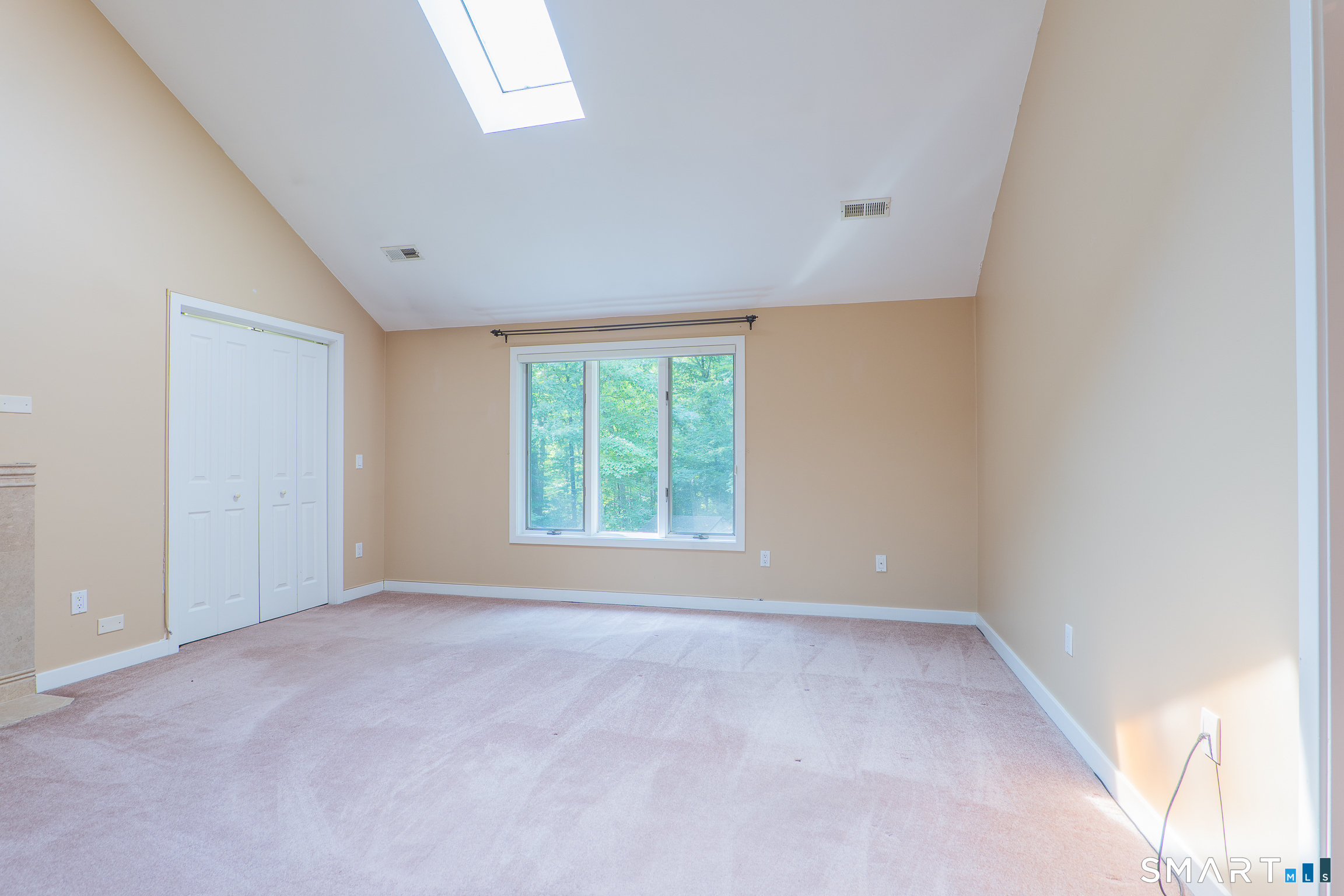 32 Horseshoe Ridge Road Newtown, CT 06482 - Photo 18 of 40
