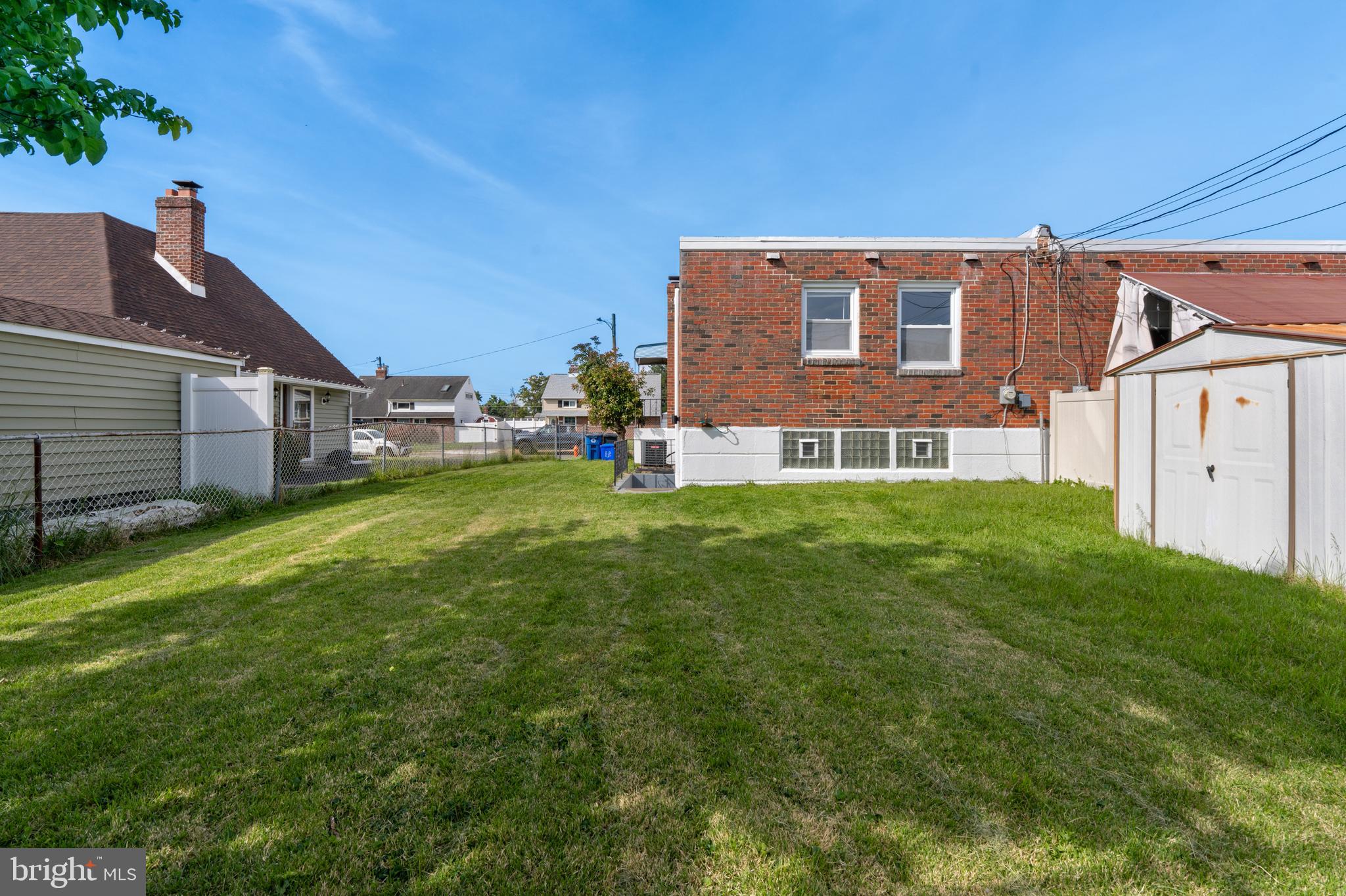 615 Sherrie Road Philadelphia, PA 19115 - Photo 29 of 30 Side yard