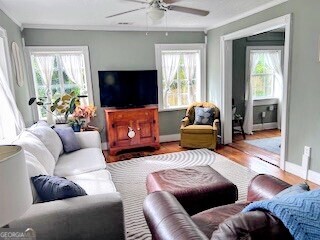601 Heard Augusta, GA 30904 - Photo 5 of 51 a living room with furniture and a flat screen tv