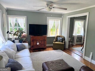 601 Heard Augusta, GA 30904 - Photo 6 of 51 a living room with furniture and a flat screen tv