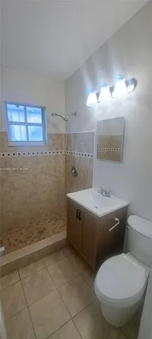 $1,950 | 3083 Northwest 32nd Street, Unit 3083, Miami, FL 33142