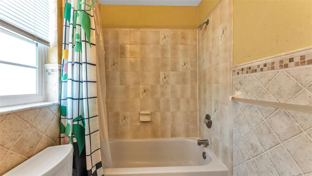 7719 Landsdowne Lane New Port Richey, FL 34654 - Photo 35 of 53