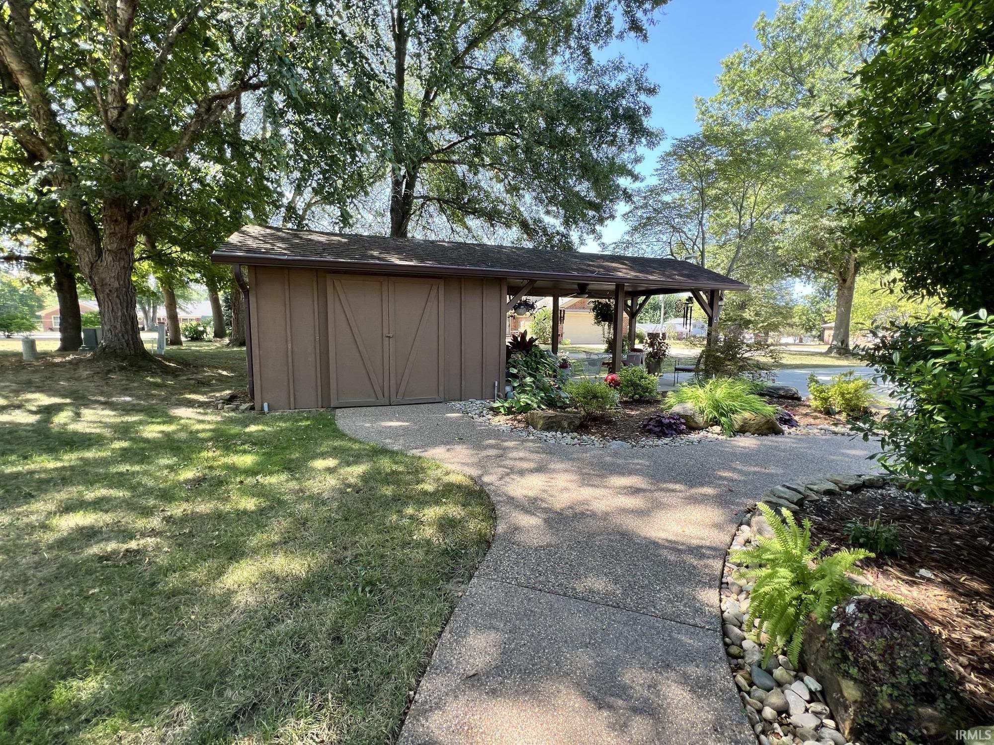 3407 Hermitage Road Vincennes, IN 47591 - Photo 11 of 36 Gallery Image 11
