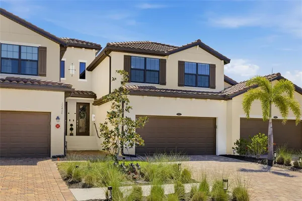 $430,000 | 12450 Ghiberti Circle, Unit 202, Venice, FL 34293