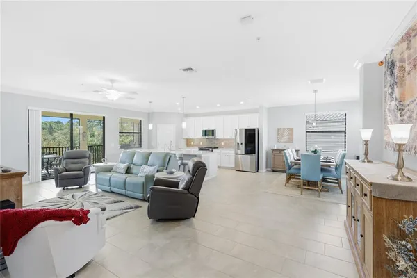 $430,000 | 12450 Ghiberti Circle, Unit 202, Venice, FL 34293