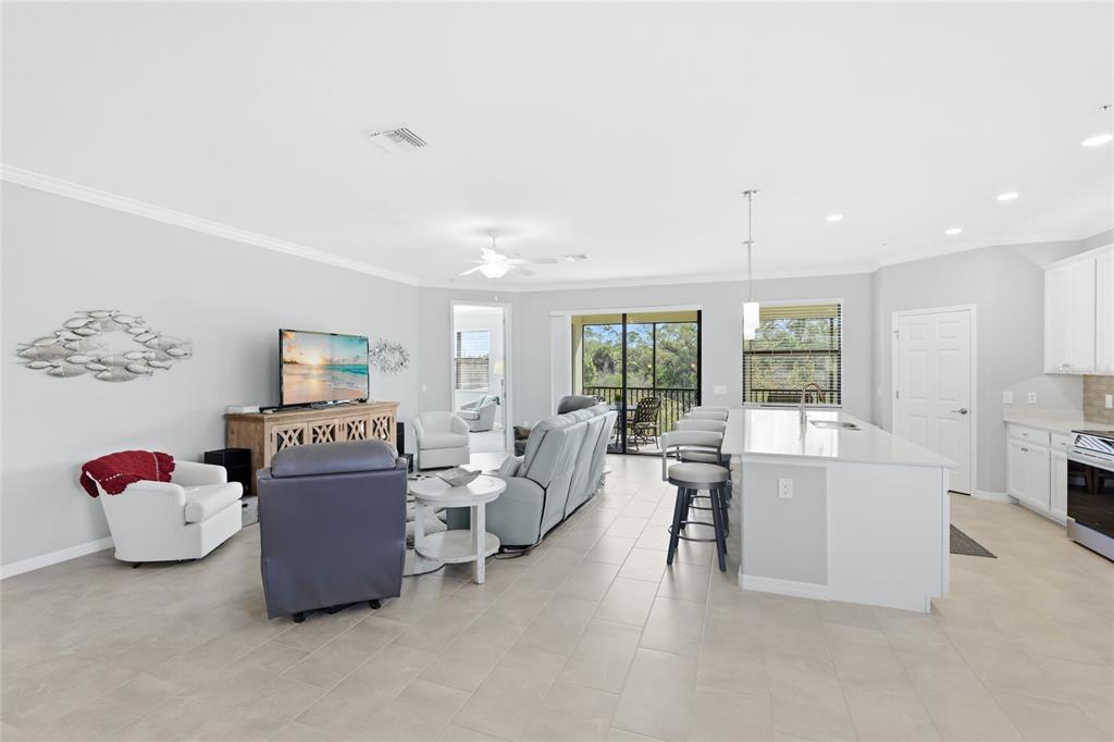 12450 Ghiberti Circle, Unit 202 Venice, FL 34293 - Photo 6 of 51