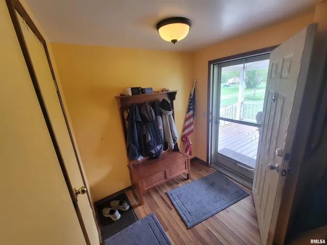 $200,000 | 2210 East Cleveland Street, West Frankfort, IL 62896