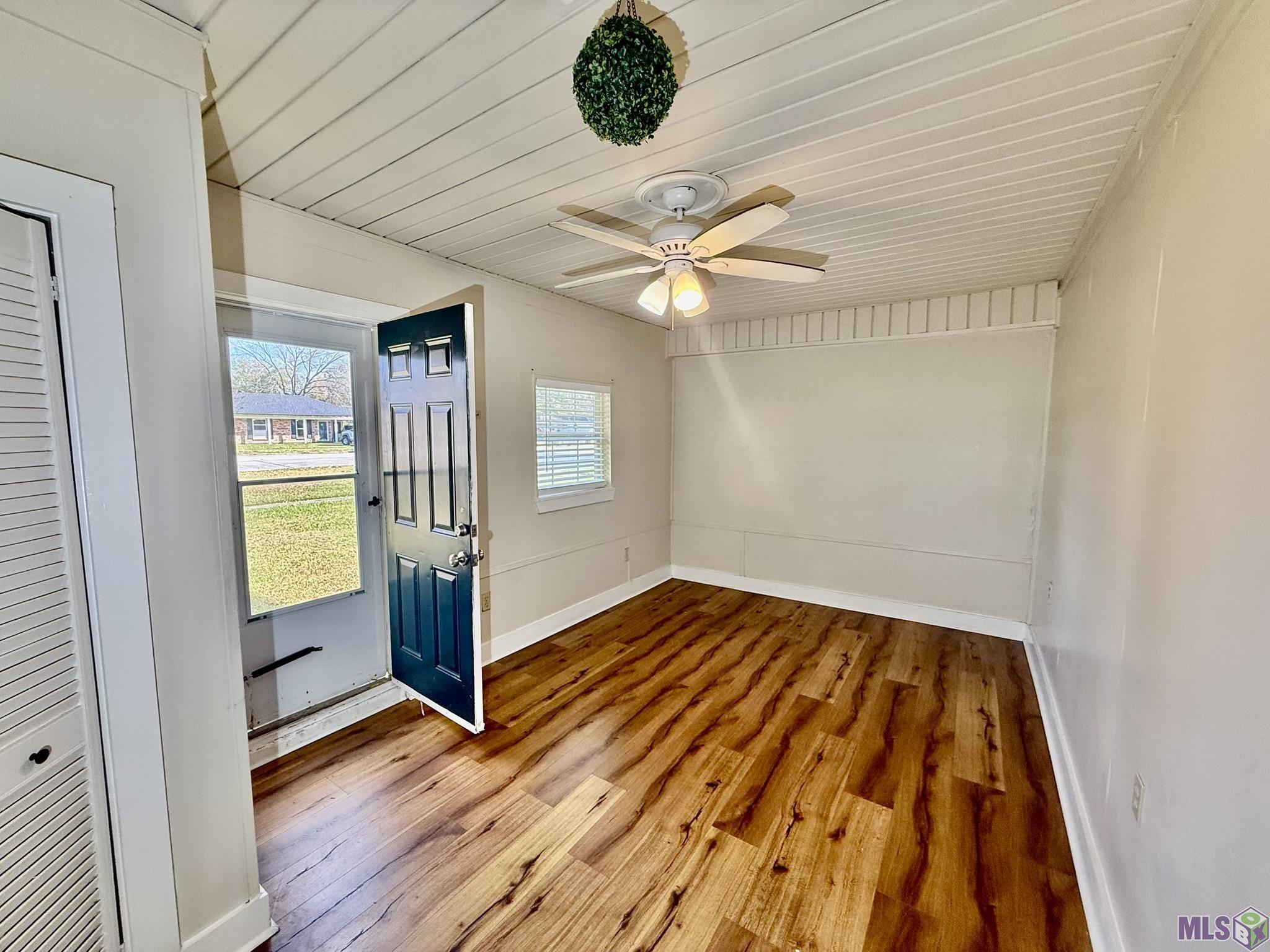 10689 Rhus Fringe Drive Baton Rouge, LA 70816 - Photo 6 of 15 Master Bedroom