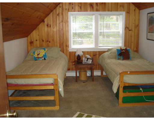 92 Van Norden Road Reading, MA 01867 - Photo 13 of 17 Gallery Image 13