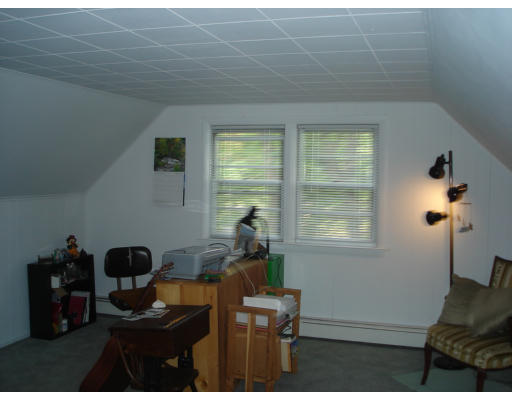 92 Van Norden Road Reading, MA 01867 - Photo 14 of 17 Gallery Image 14