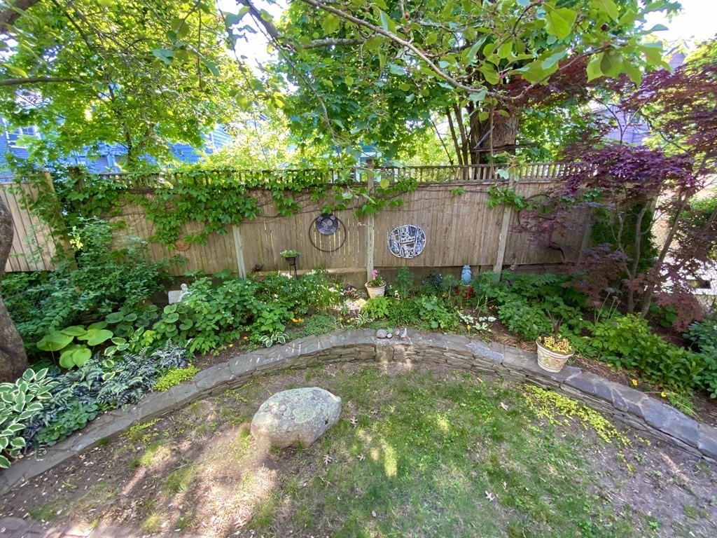 18 Harrington Road Cambridge, MA 02140 - Photo 20 of 27 Gallery Image 20