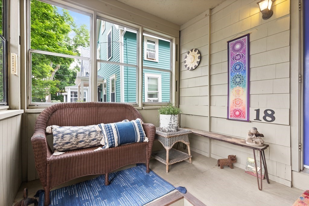 18 Harrington Road Cambridge, MA 02140 - Photo 3 of 27 Gallery Image 3