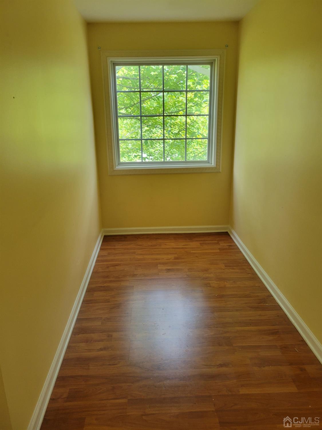 350 Hawthorne Road North Brunswick, NJ 08902 - Photo 22 of 29 Gallery Image 22