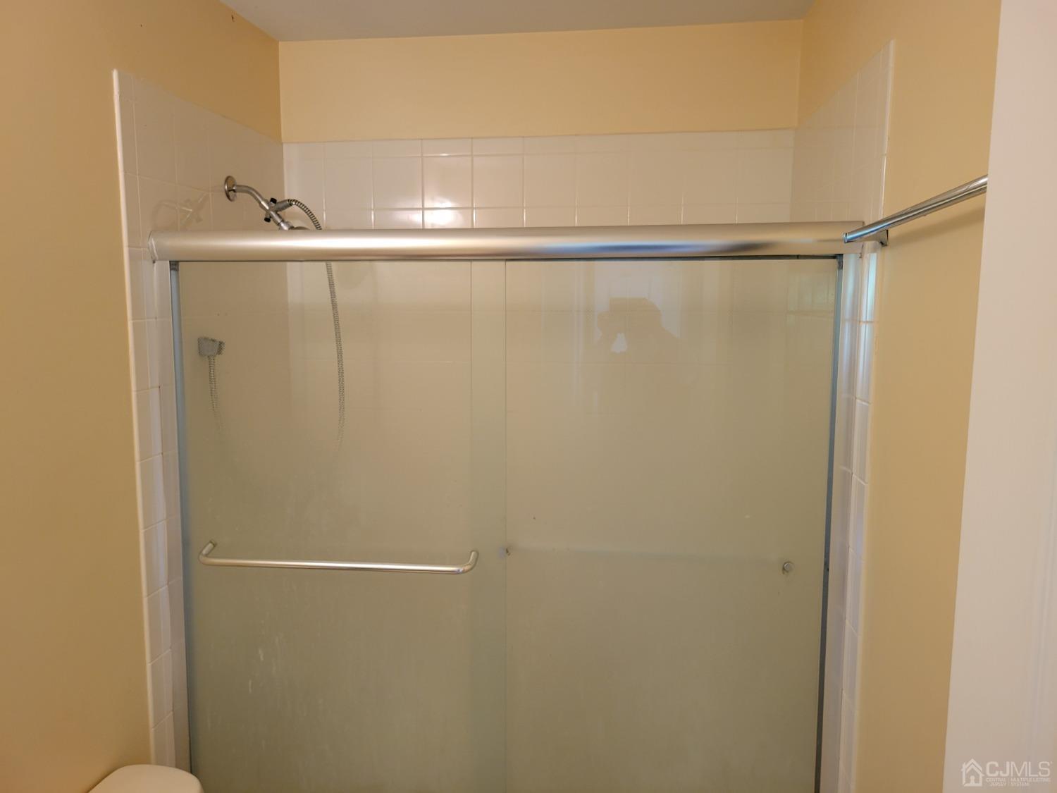 350 Hawthorne Road North Brunswick, NJ 08902 - Photo 24 of 29 Gallery Image 24