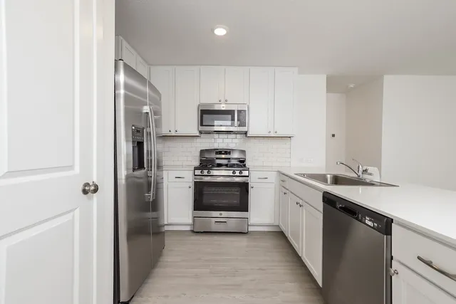 $1,445 | 14411 Jenson Creek, San Antonio, TX 78245