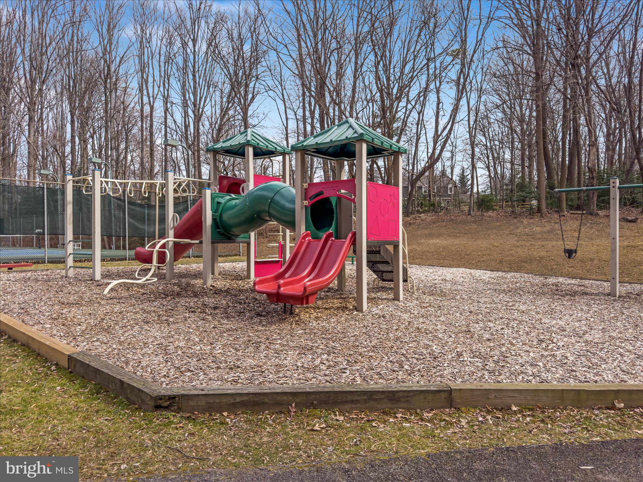 11922 Blue Spruce Road Reston, VA 20191 - Photo 51 of 65 a view of outdoor space with garden