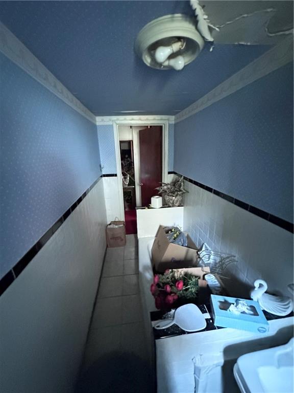 5323 Broad Street Pittsburgh, PA 15224 - Photo 14 of 38 a living room with furniture and floor to ceiling window