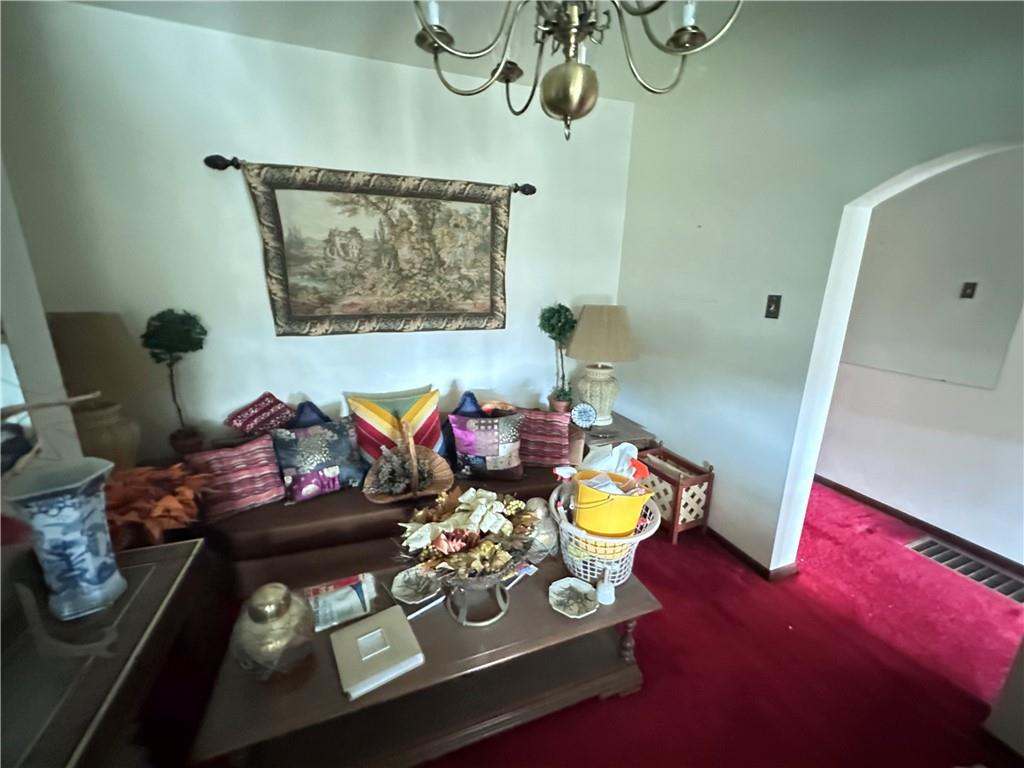 5323 Broad Street Pittsburgh, PA 15224 - Photo 4 of 38 a living room with furniture and rug
