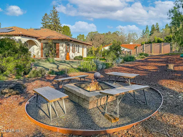 $3,250,000 | 4255 Saddlecrest Lane, Westlake Village, CA 91361