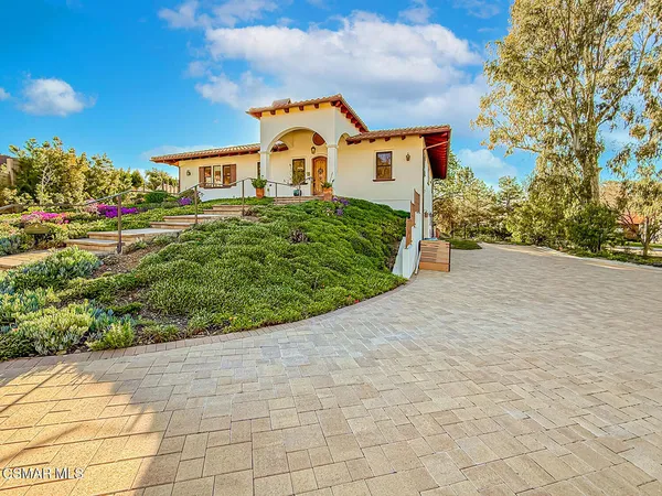 $3,250,000 | 4255 Saddlecrest Lane, Westlake Village, CA 91361