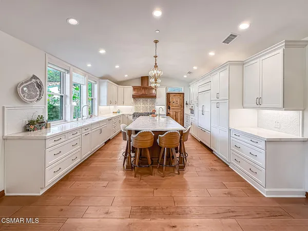 $3,250,000 | 4255 Saddlecrest Lane, Westlake Village, CA 91361
