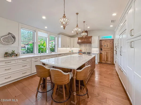 $3,250,000 | 4255 Saddlecrest Lane, Westlake Village, CA 91361