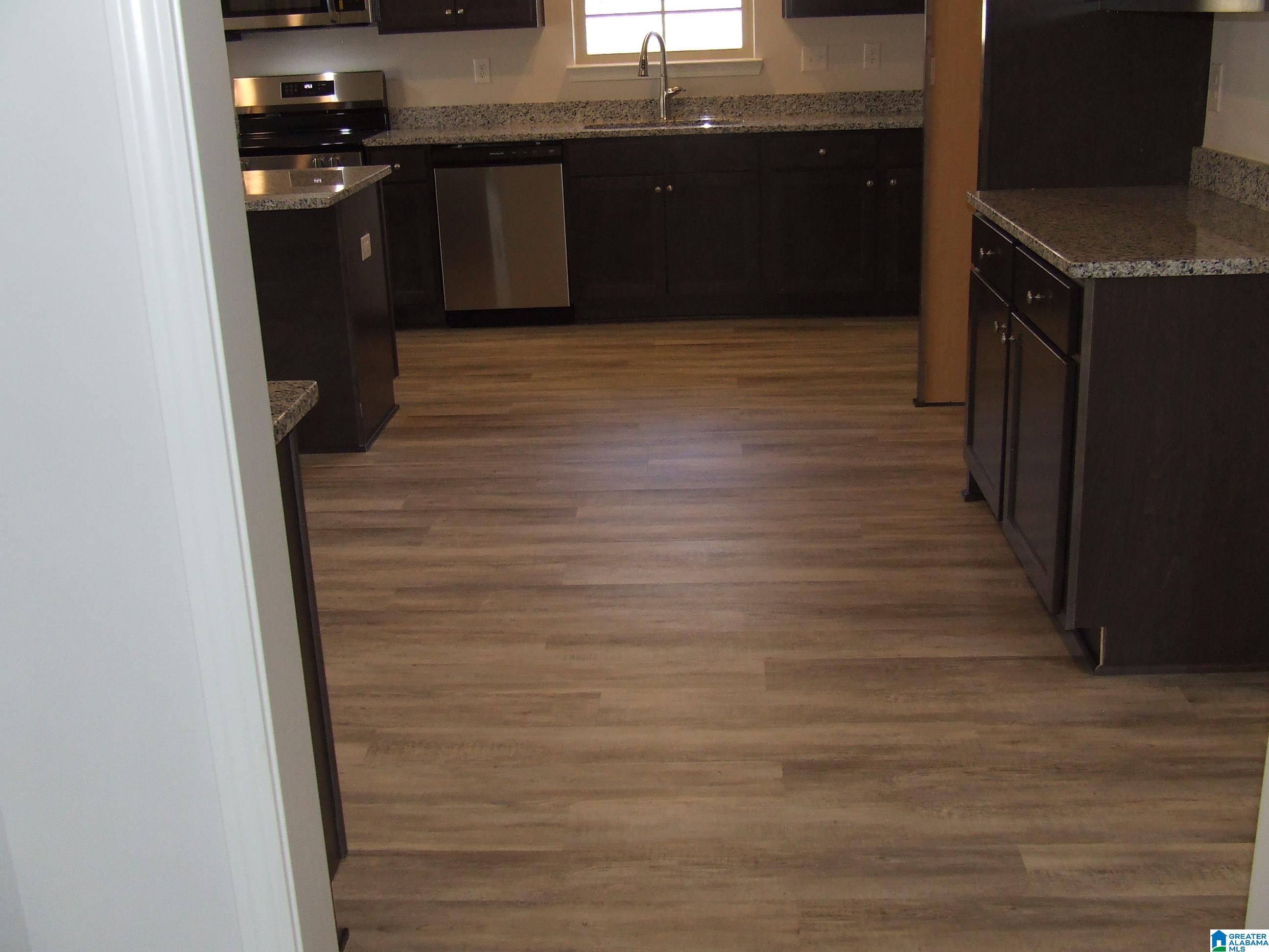 401 Harless Lane Alabaster, AL 35007 - Photo 15 of 39