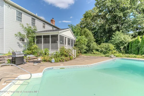 $385,000 | 122 Reliance Drive, Wilkes Barre, PA 18702