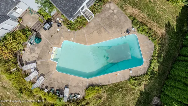 $385,000 | 122 Reliance Drive, Wilkes Barre, PA 18702