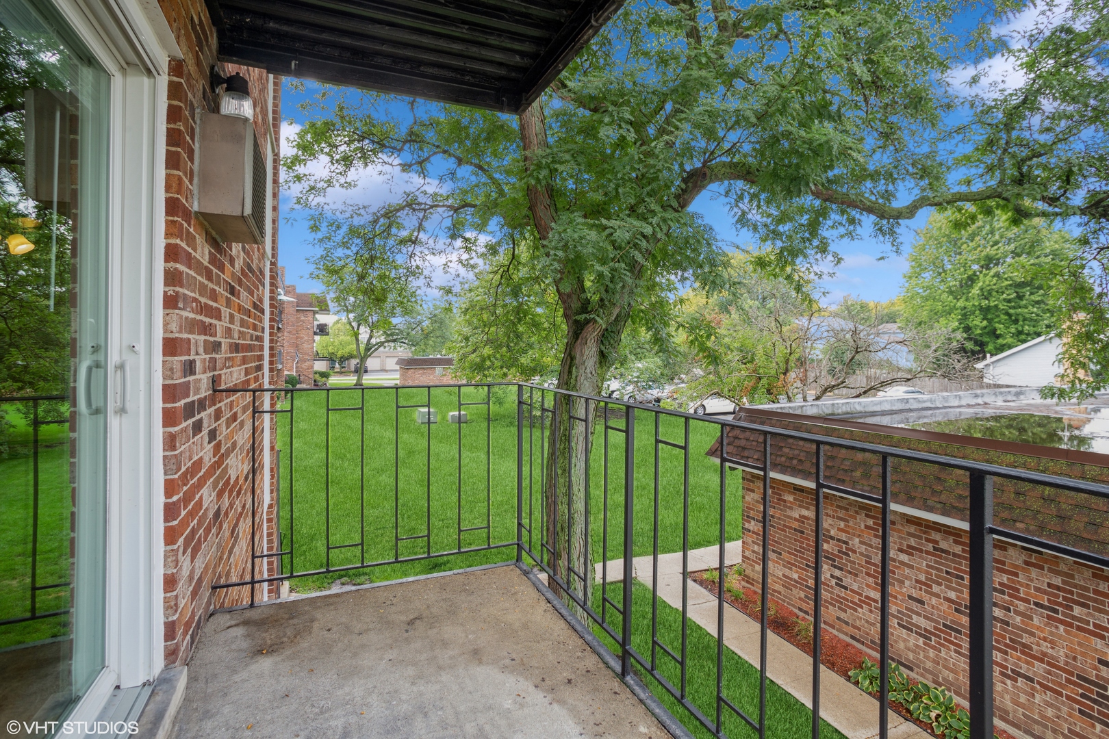 850 South Lorraine Road, Unit 2G Wheaton, IL 60189 - Photo 19 of 20