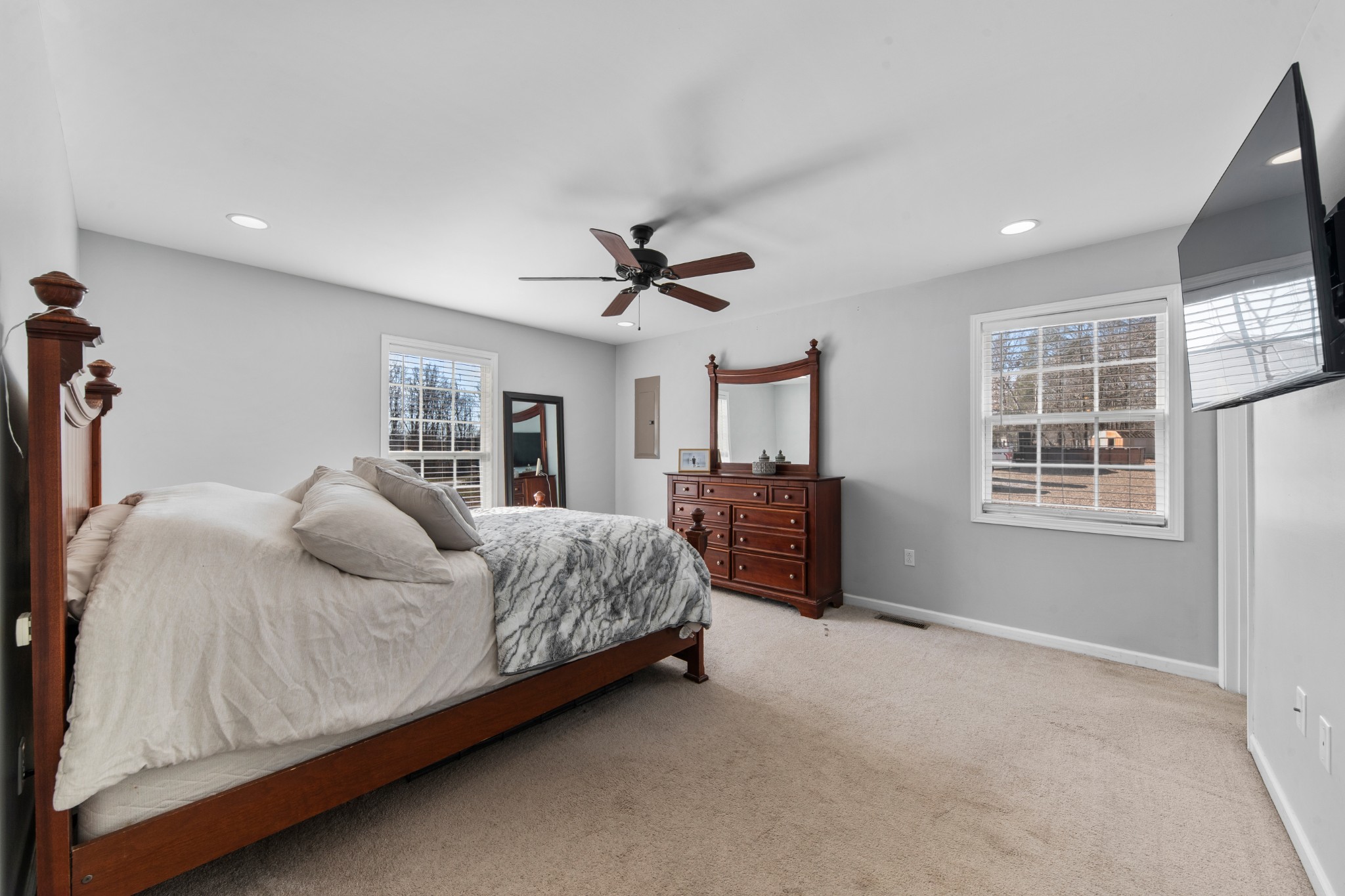 129 Poling Drive Pulaski, TN 38478 - Photo 38 of 67 a living room with furniture and a ceiling fan