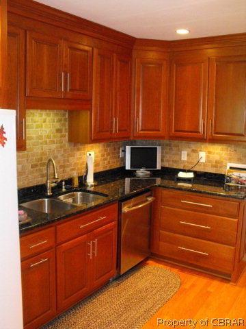 6707 Williams Landing Road Hayes, VA 23072 - Photo 7 of 34 Gallery Image 7