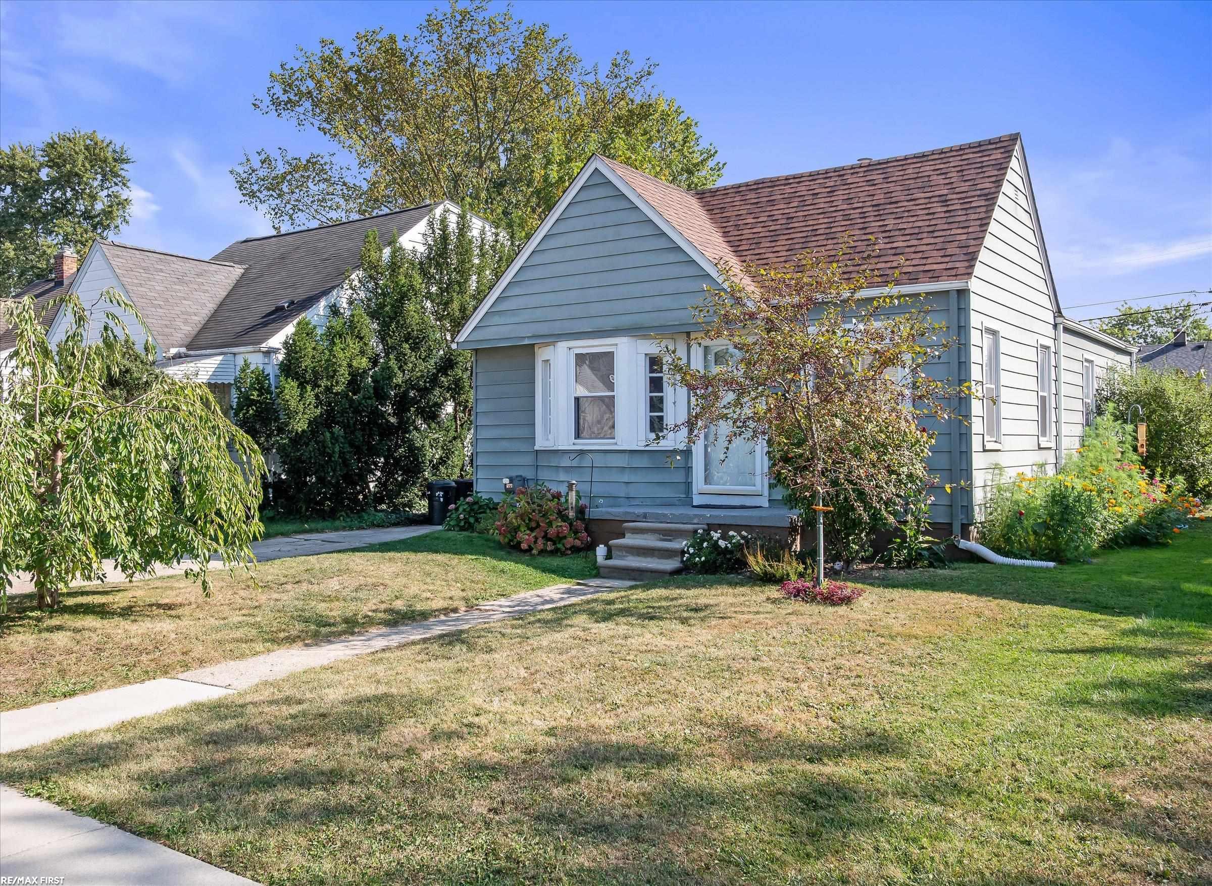 1079 Harvard Road Berkley, MI 48072 - Photo 29 of 32