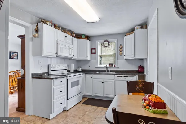 $310,000 | 33 Brewster Bridge Road, Elkton, MD 21921