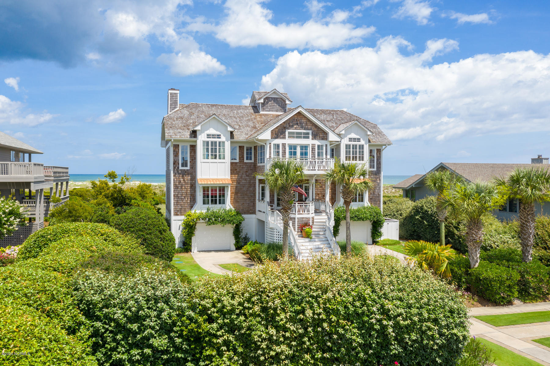 526 Beach Road North Wilmington, NC 28411 - Photo 2 of 41 526 Beach Road North (2)