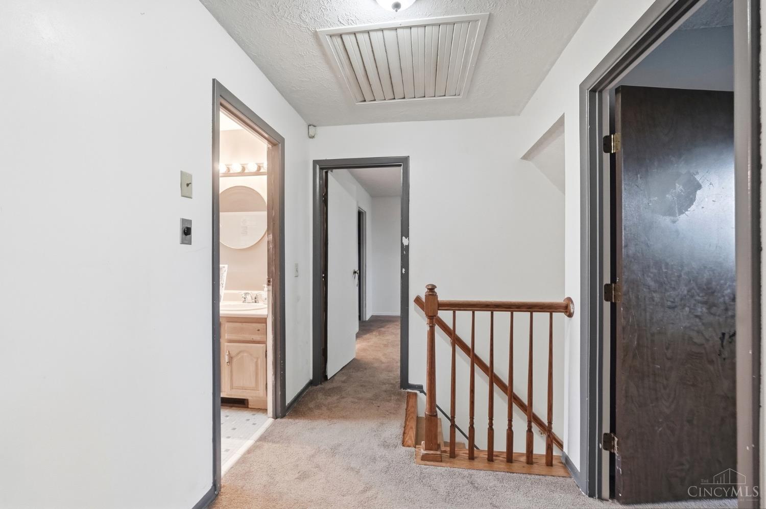4357 Hubble Road Cincinnati, OH 45247 - Photo 17 of 40 Gallery Image 17