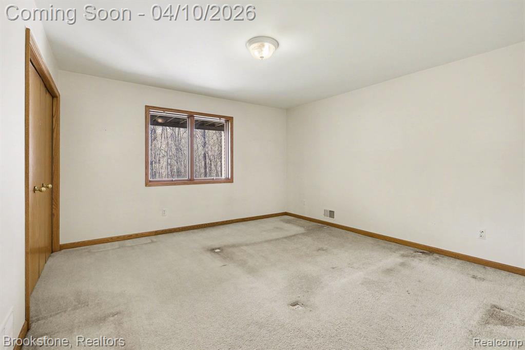 3376 Rivers Edge Drive Wayne, MI 48184 - Photo 23 of 40