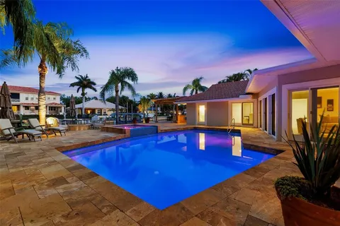 $2,450,000 | 2080 Hawaii Avenue Northeast, St. Petersburg, FL 33703