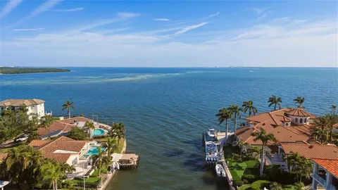 $2,450,000 | 2080 Hawaii Avenue Northeast, St. Petersburg, FL 33703