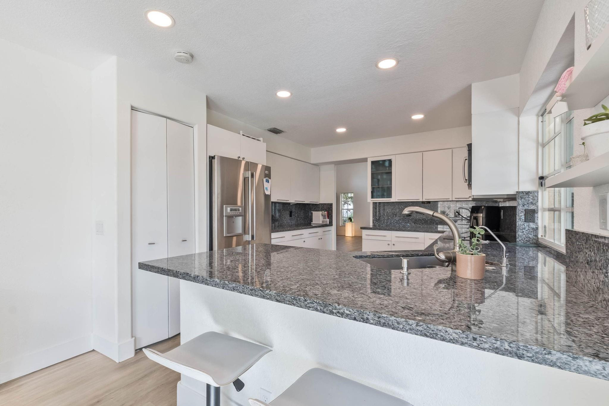 524 Water Point Weston, FL 33326 - Photo 11 of 43 Photo 11