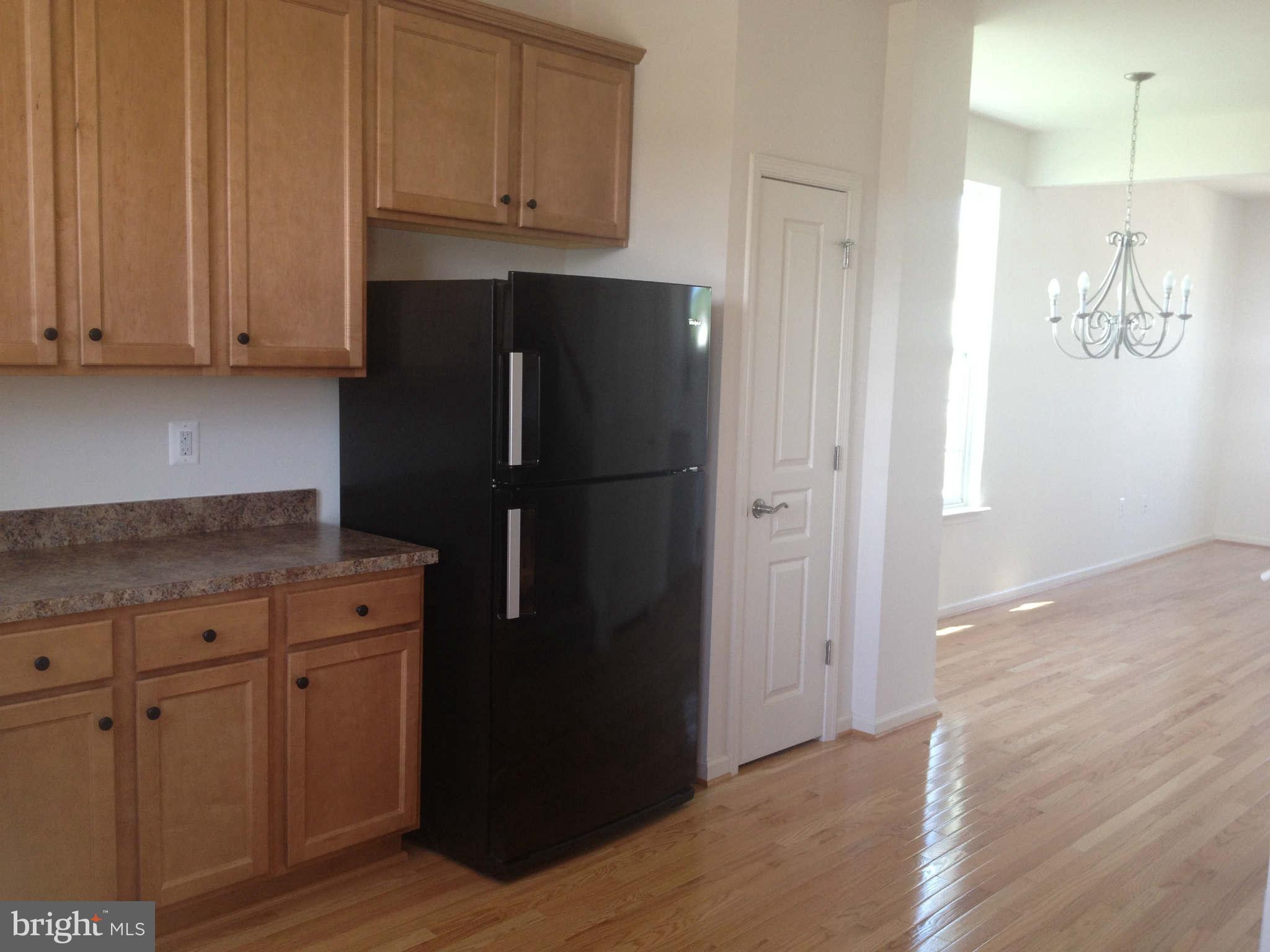8353 Scotland Loop Manassas, VA 20109 - Photo 5 of 6 Interior (General)
