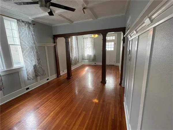 $2,200 | 6235 Annunciation Street, New Orleans, LA 70118