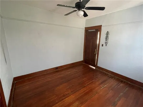 $2,200 | 6235 Annunciation Street, New Orleans, LA 70118