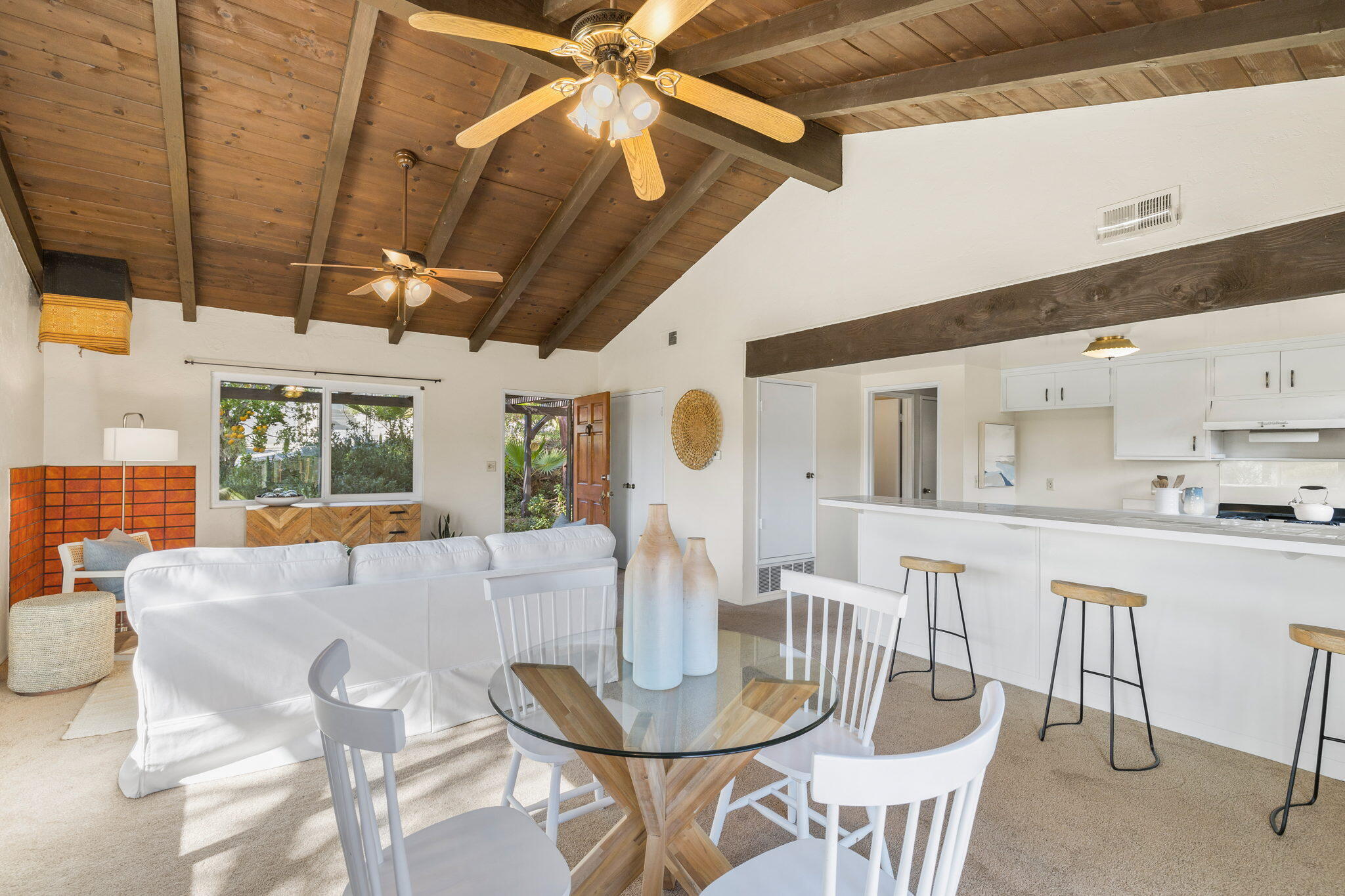 55 Sunset Street Oak View, CA 93022 - Photo 15 of 38 13 55Sunset-13