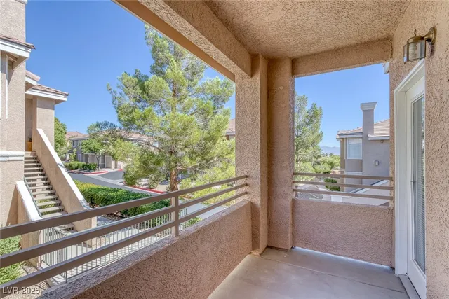 $1,731 | 9901 Trailwood Drive, Unit 2006, Las Vegas, NV 89134