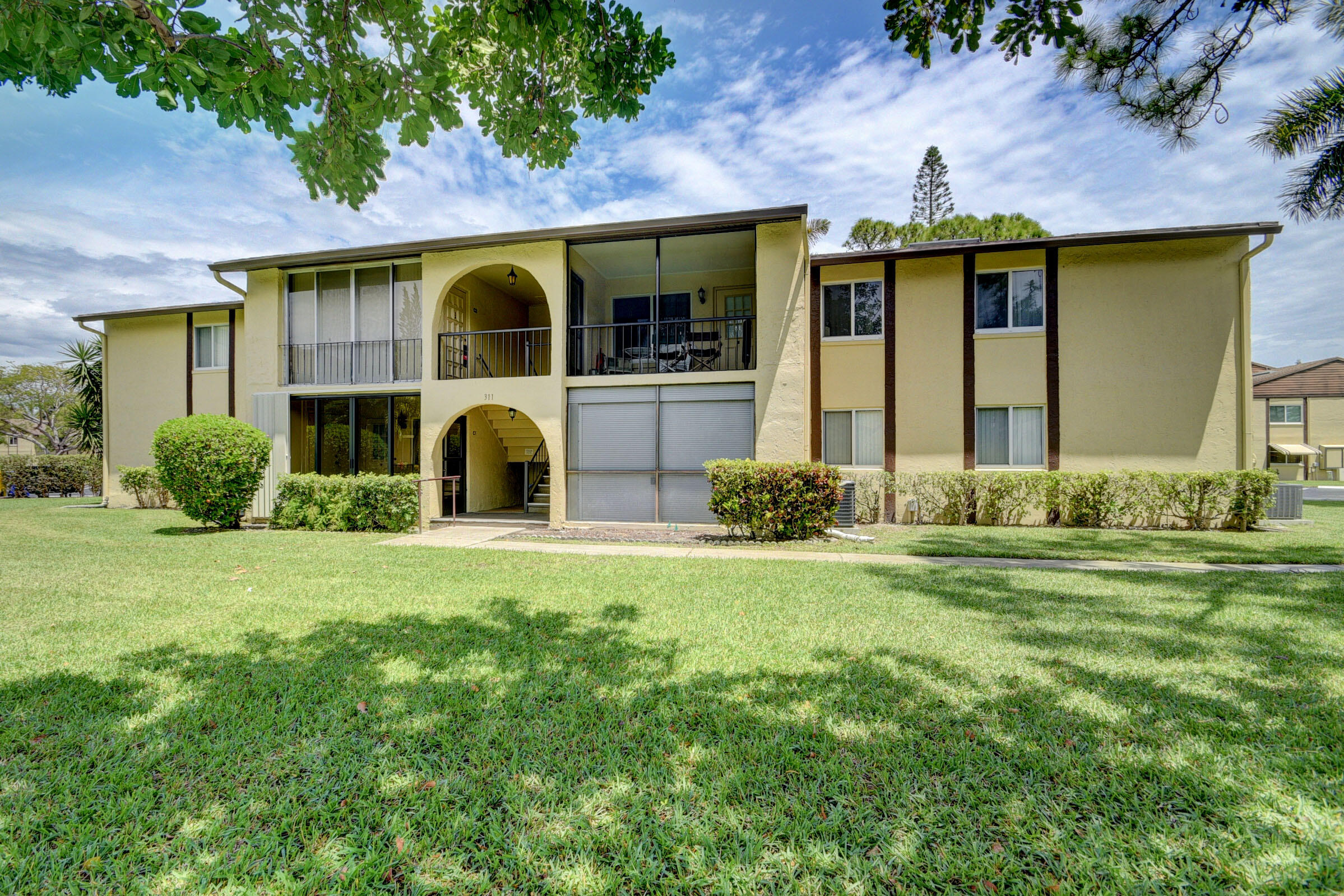 311 Pine Ridge Circle, Unit C1, Greenacres, FL 33463 Compass